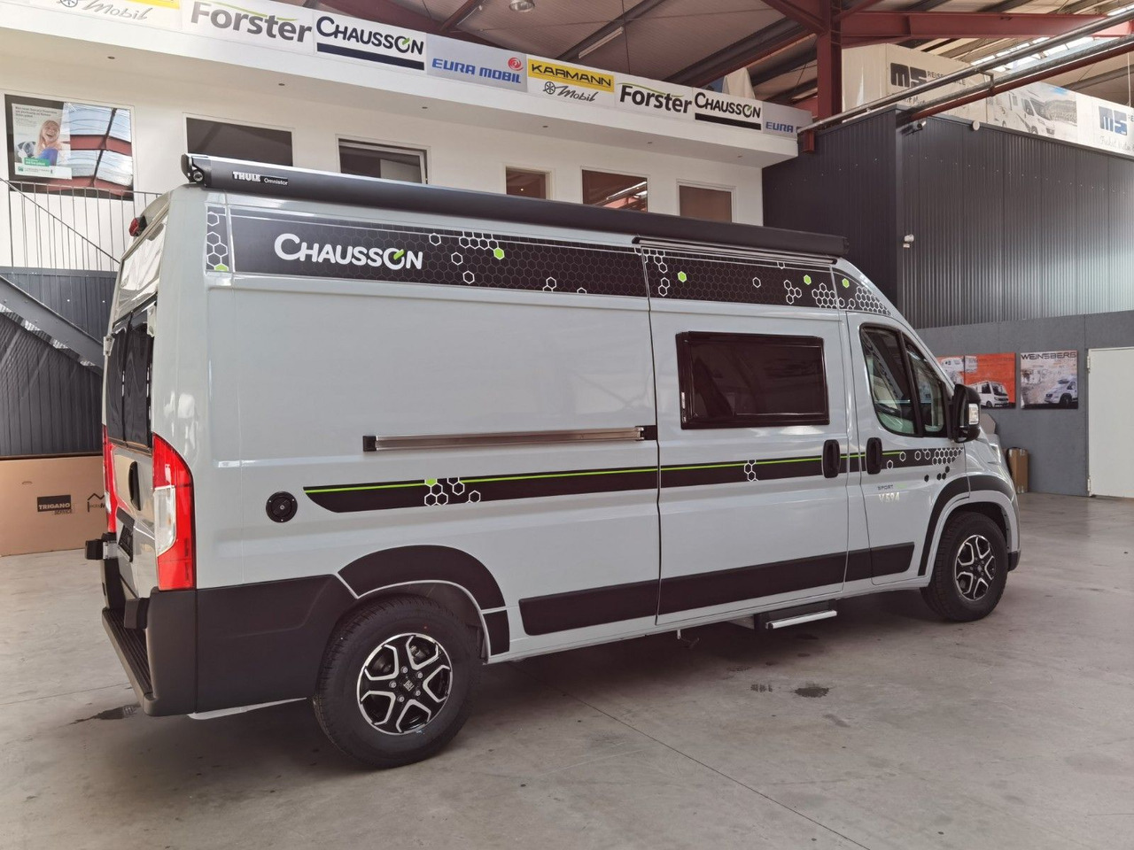 Chausson V594 SPORT LINE / MODELL 2026 / 8G.AUTOMATIK - Kempingautó: 4 kép. Chausson V594 SPORT LINE / MODELL 2026 / 8G.AUTOMATIK - Kempingautó: 4 kép.