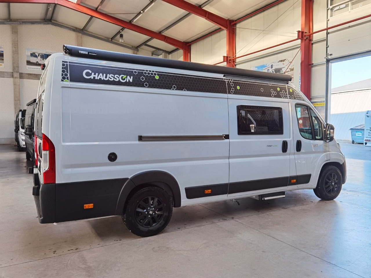 Chausson V697 FIRST LINE / - 2025- / 140PS / EINZELBETTEN - Kempingautó: 4 kép. Chausson V697 FIRST LINE / - 2025- / 140PS / EINZELBETTEN - Kempingautó: 4 kép.