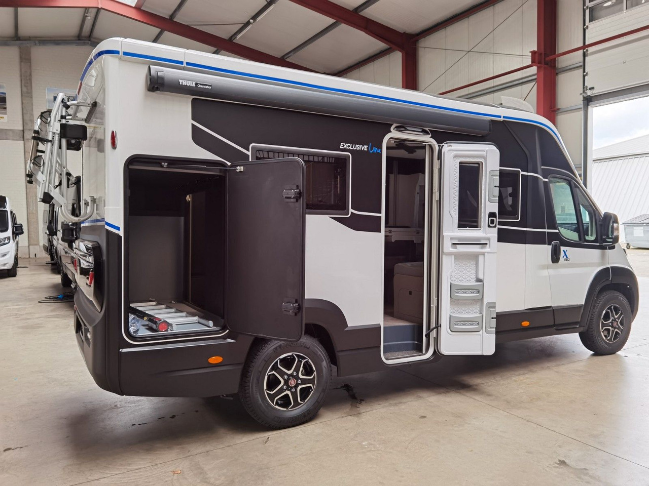 Félintegrált lakóautó Chausson X 650 EXCLUSIVE LINE / 140PS- 9G / XXL - HUBBETT: 8 kép.
