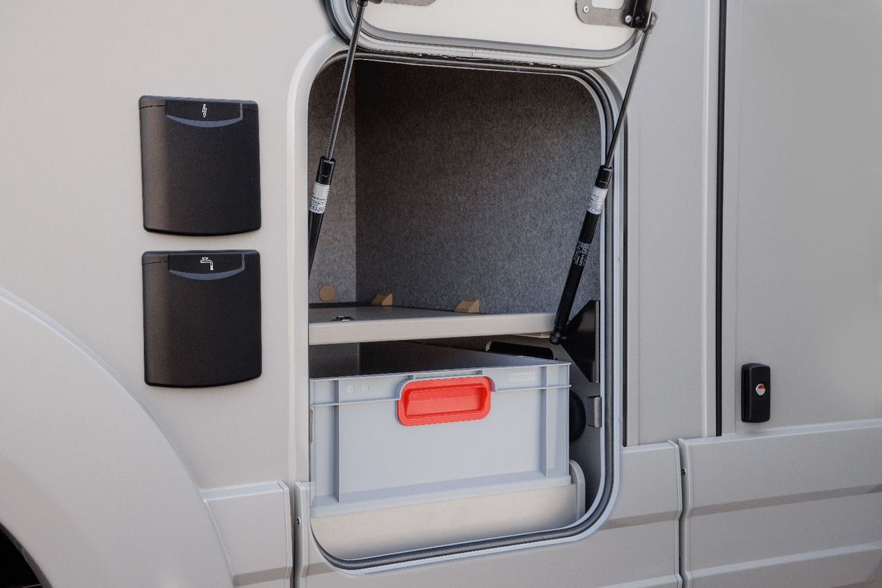 Integrált lakóautó Eura Mobil INTEGRA LINE GT 726 EF / MB 170PS-9G / MOD.2026: 6 kép.