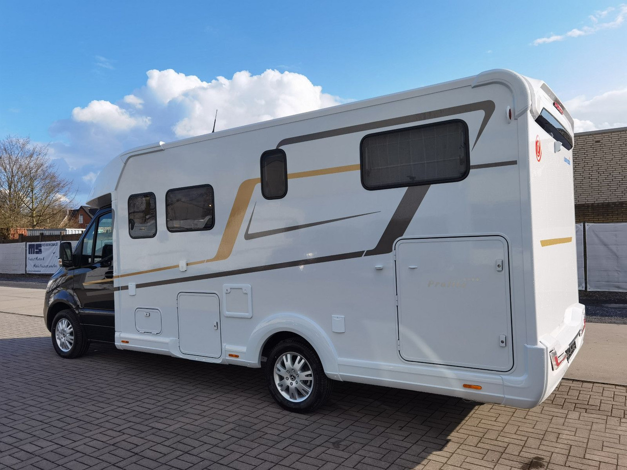 Eura Mobil PROFILA T 726 EF -MOD. 2025 -MONDIAL PLUS & S-P. - Félintegrált lakóautó: 5 kép. Eura Mobil PROFILA T 726 EF -MOD. 2025 -MONDIAL PLUS & S-P. - Félintegrált lakóautó: 5 kép.