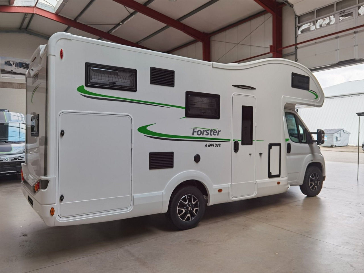 Forster A 699 DVB / -2025- / 140PS / DOPPEL - STOCKBETT - Alkóvos lakóautó: 4 kép. Forster A 699 DVB / -2025- / 140PS / DOPPEL - STOCKBETT - Alkóvos lakóautó: 4 kép.