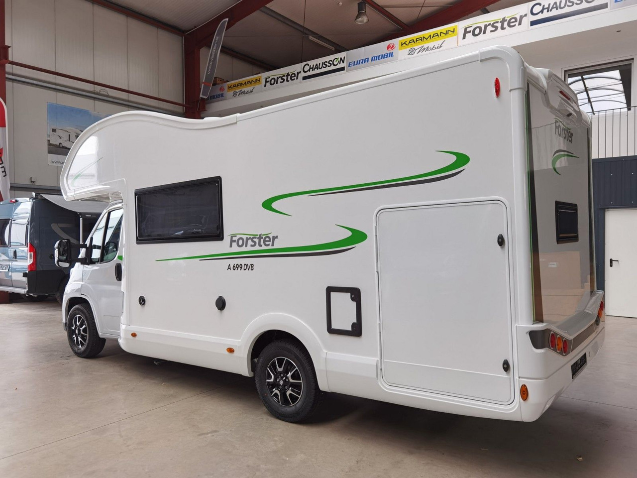 Forster A 699 DVB / -2025- / 140PS / DOPPEL - STOCKBETT - Alkóvos lakóautó: 5 kép. Forster A 699 DVB / -2025- / 140PS / DOPPEL - STOCKBETT - Alkóvos lakóautó: 5 kép.