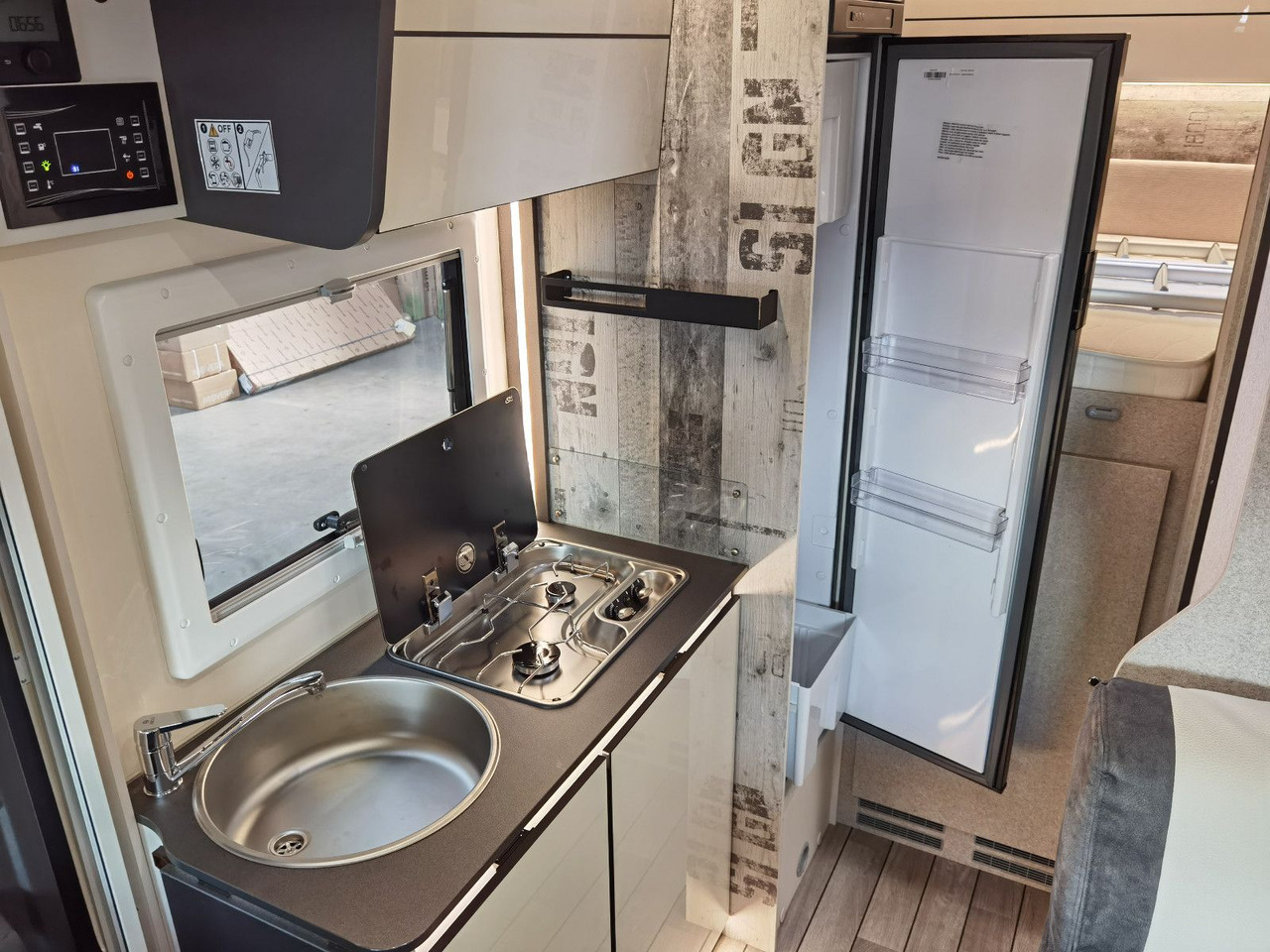 Félintegrált lakóautó Forster T 599 HB COUPÈ /-MODELL 2026- / 165PS-AUTOMATIK: 18 kép.