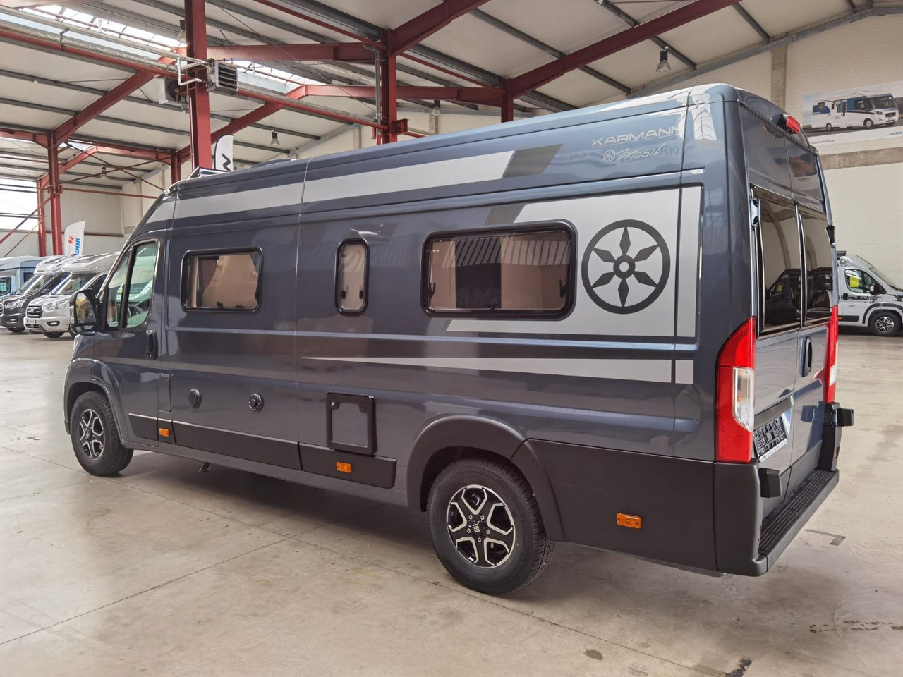 Karmann DAVIS 620 LIFESTYLE/ -2026-/ 140PS/ EINZELBETTEN - Kempingautó: 5 kép. Karmann DAVIS 620 LIFESTYLE/ -2026-/ 140PS/ EINZELBETTEN - Kempingautó: 5 kép.