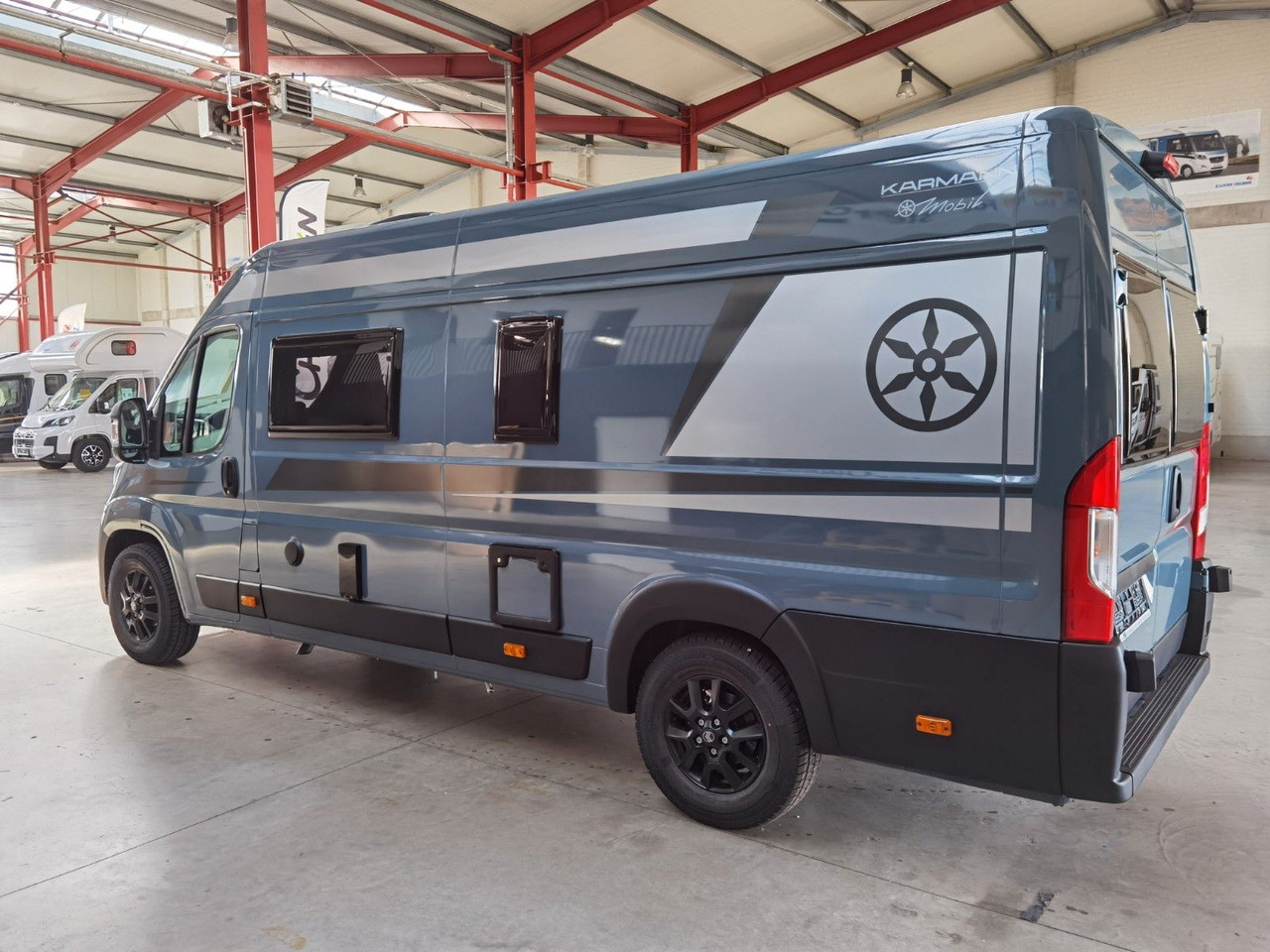 Karmann DAVIS 620 TRENDSTYLE / -MODELL 2026-/ PLUS-PAKET - Kempingautó: 5 kép. Karmann DAVIS 620 TRENDSTYLE / -MODELL 2026-/ PLUS-PAKET - Kempingautó: 5 kép.