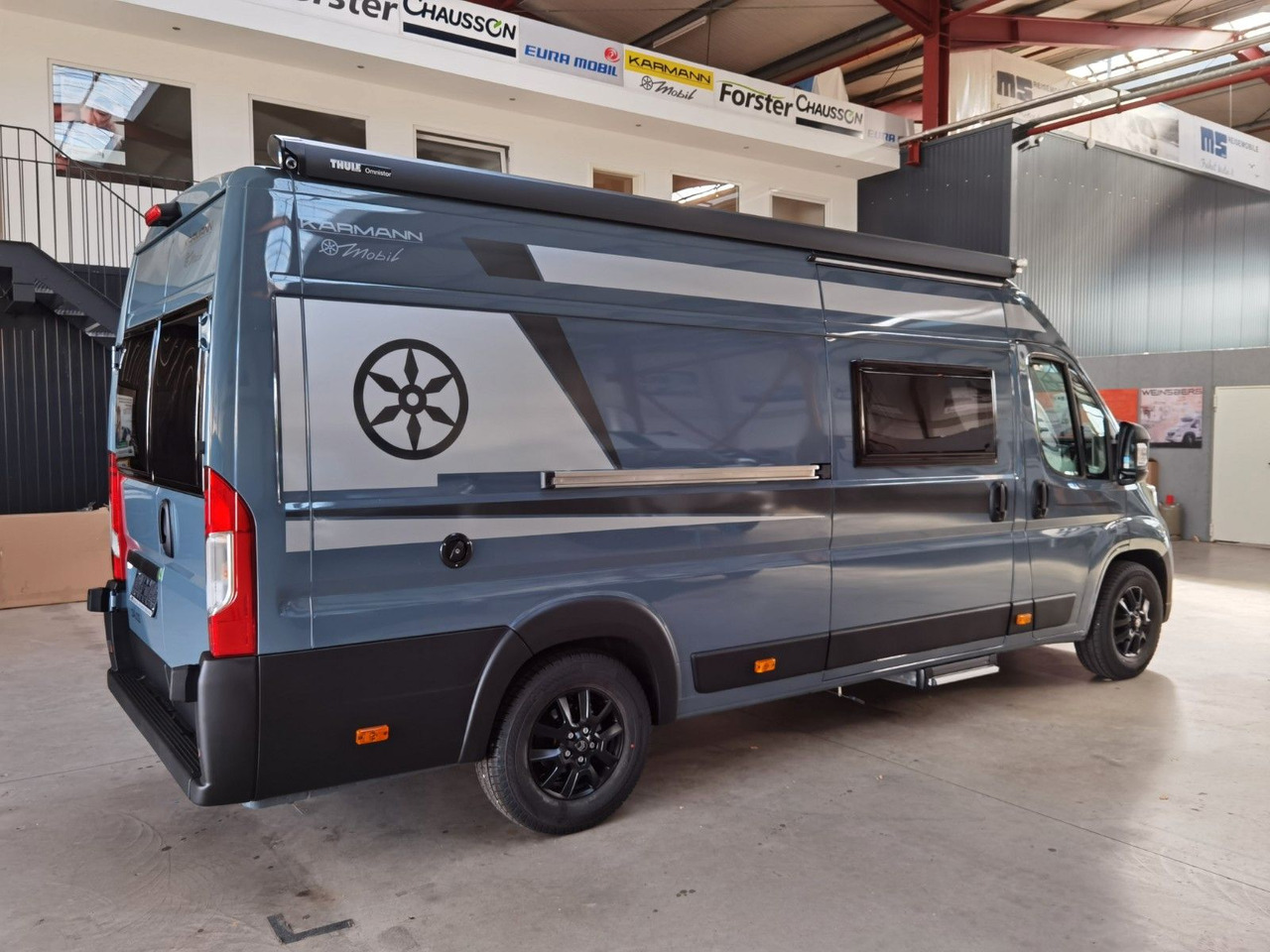 Karmann DAVIS 620 TRENDSTYLE / -MODELL 2026-/ PLUS-PAKET - Kempingautó: 4 kép. Karmann DAVIS 620 TRENDSTYLE / -MODELL 2026-/ PLUS-PAKET - Kempingautó: 4 kép.