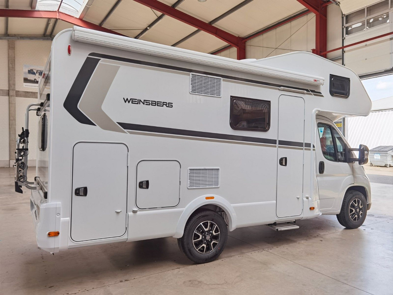 Weinsberg CARAHOME 600 DKG / 140PS / ETAGENBETTEN / 5xPERS - Alkóvos lakóautó: 4 kép. Weinsberg CARAHOME 600 DKG / 140PS / ETAGENBETTEN / 5xPERS - Alkóvos lakóautó: 4 kép.