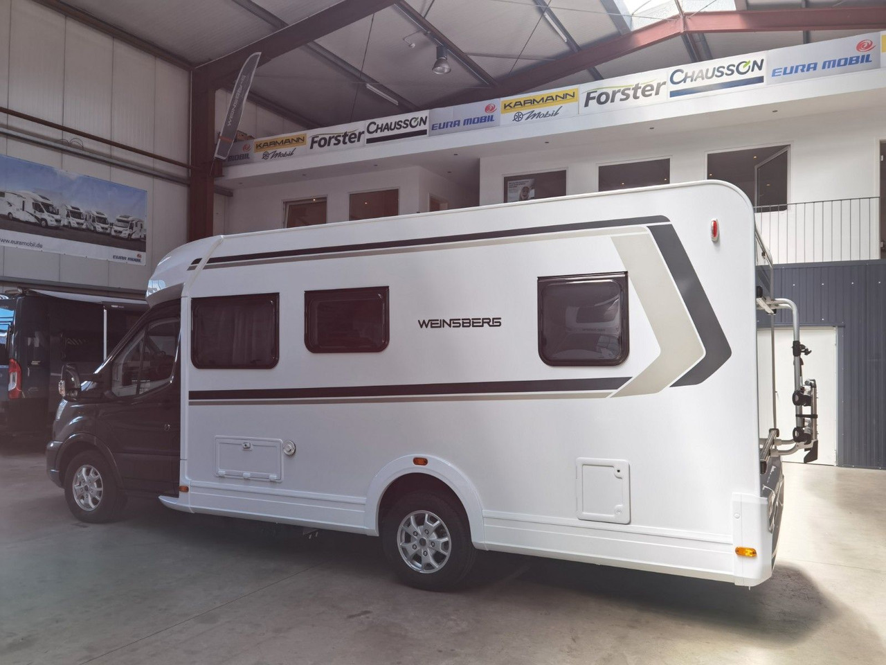 Weinsberg CARALOFT 650 MF /-2024-/ 155PS / SEITENBETT - Félintegrált lakóautó: 4 kép. Weinsberg CARALOFT 650 MF /-2024-/ 155PS / SEITENBETT - Félintegrált lakóautó: 4 kép.