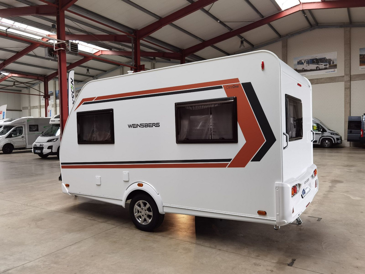 Weinsberg CARAONE 390 QD / -2026 -/ 1350 KG - Lakókocsi: 5 kép. Weinsberg CARAONE 390 QD / -2026 -/ 1350 KG - Lakókocsi: 5 kép.