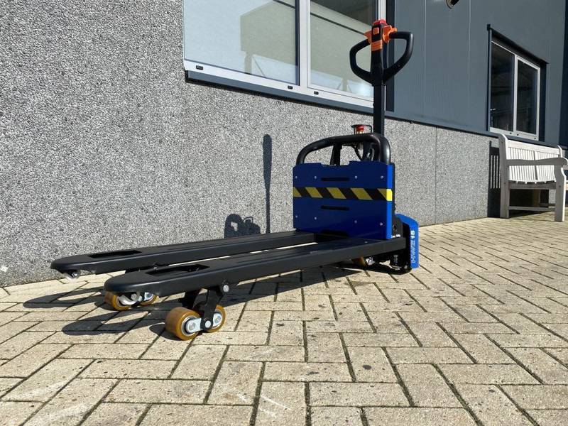 Electrische pallet truck HWE15 Nieuw elektrisch Lion accu HWE15 - Kézi raklapemelő: 2 kép. Electrische pallet truck HWE15 Nieuw elektrisch Lion accu HWE15 - Kézi raklapemelő: 2 kép.