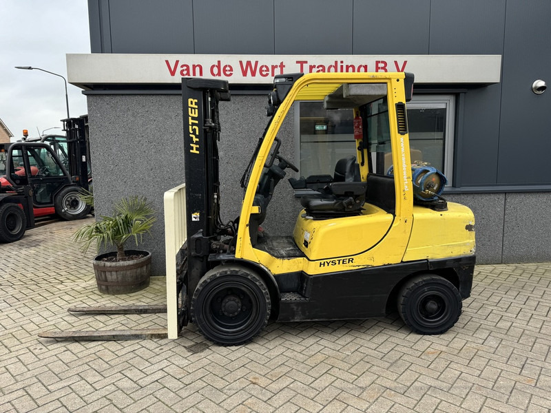 Hyster H 3.5 FT - Gázüzemű targonca: 1 kép. Hyster H 3.5 FT - Gázüzemű targonca: 1 kép.