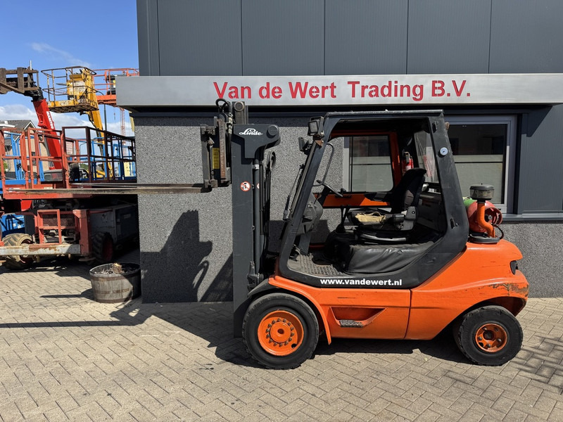 Linde H30T- 03 - Gázüzemű targonca: 5 kép. Linde H30T- 03 - Gázüzemű targonca: 5 kép.