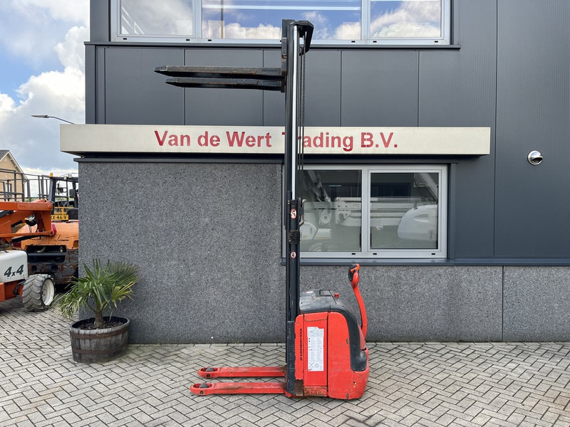 Linde stapelaar heftruck LINDE L14 duplo300cm 188uur 2014 - Emelőtargoncá: 2 kép. Linde stapelaar heftruck LINDE L14 duplo300cm 188uur 2014 - Emelőtargoncá: 2 kép.