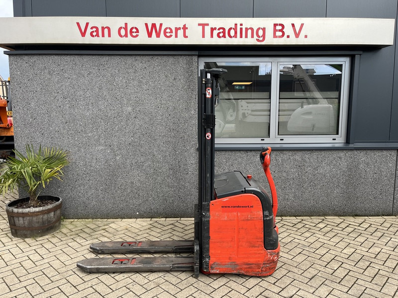 Linde stapelaar heftruck LINDE L16 duplo290cm 4200uur 2014 - Emelőtargoncá: 1 kép. Linde stapelaar heftruck LINDE L16 duplo290cm 4200uur 2014 - Emelőtargoncá: 1 kép.