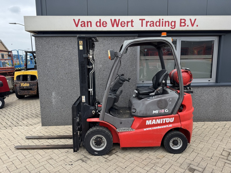 Manitou MI 18 G Triplo 475 Freelift/Sideshift LPG 2016 - Gázüzemű targonca: 1 kép. Manitou MI 18 G Triplo 475 Freelift/Sideshift LPG 2016 - Gázüzemű targonca: 1 kép.