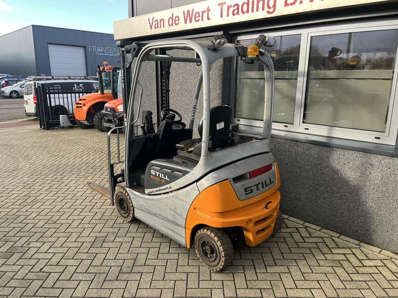 Still RX 20-16 P - Elektromos targonca: 5 kép. Still RX 20-16 P - Elektromos targonca: 5 kép.