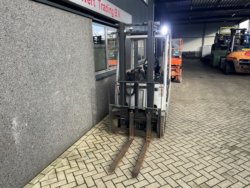 Still RX 20-16 P - Elektromos targonca: 3 kép. Still RX 20-16 P - Elektromos targonca: 3 kép.