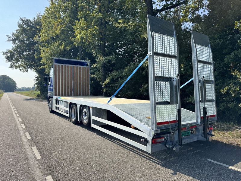 Volvo FM370 6X2 Machine Transporter / Oprij Vrachtwagen 2019 / EURO 6 / 550DKM / Steering Wheel / APK 11-2026 - Autószállító teherautó: 4 kép. Volvo FM370 6X2 Machine Transporter / Oprij Vrachtwagen 2019 / EURO 6 / 550DKM / Steering Wheel / APK 11-2026 - Autószállító teherautó: 4 kép.