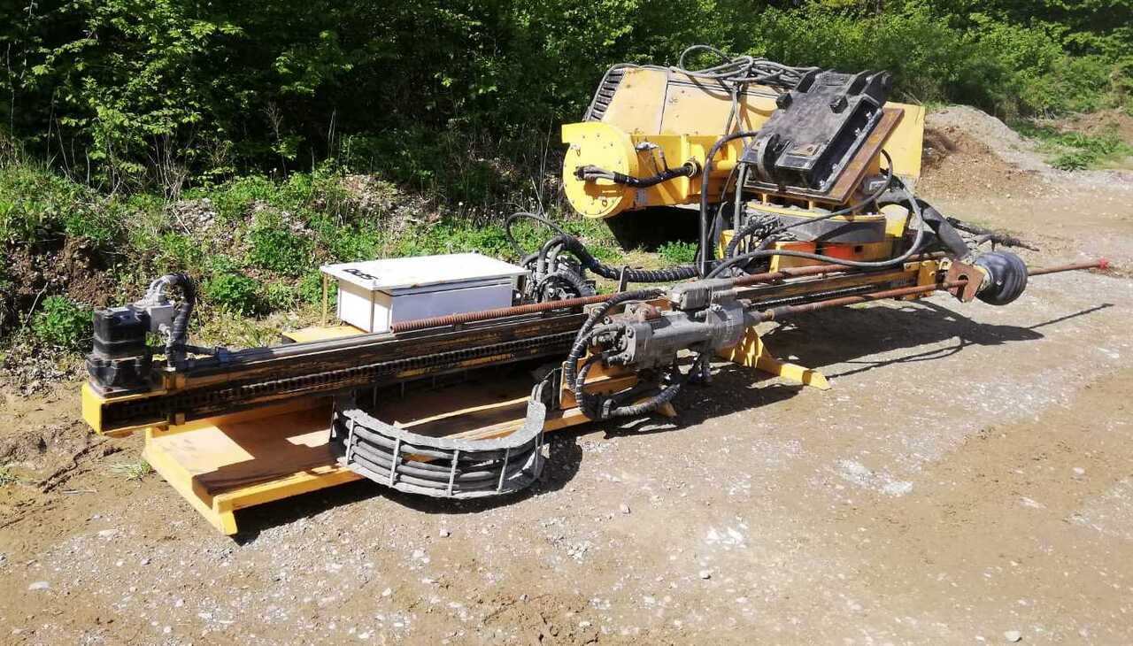SPD MD 45 drilling attachment - Fúrógép: 2 kép. SPD MD 45 drilling attachment - Fúrógép: 2 kép.