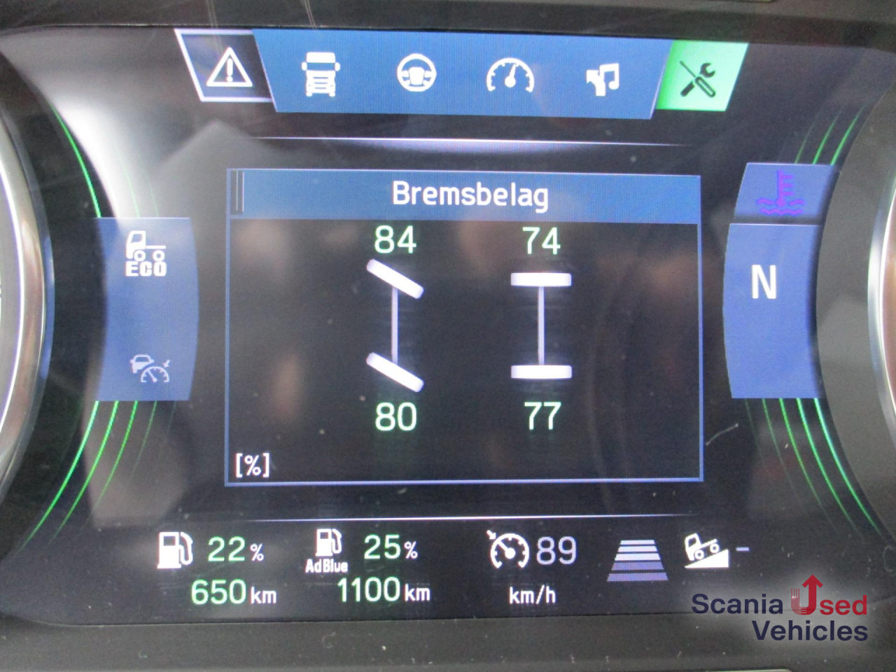 SCANIA R 460 A4x2NA / ADR AT / Navi / LED / Hydr. - Nyergesvontató: 4 kép. SCANIA R 460 A4x2NA / ADR AT / Navi / LED / Hydr. - Nyergesvontató: 4 kép.