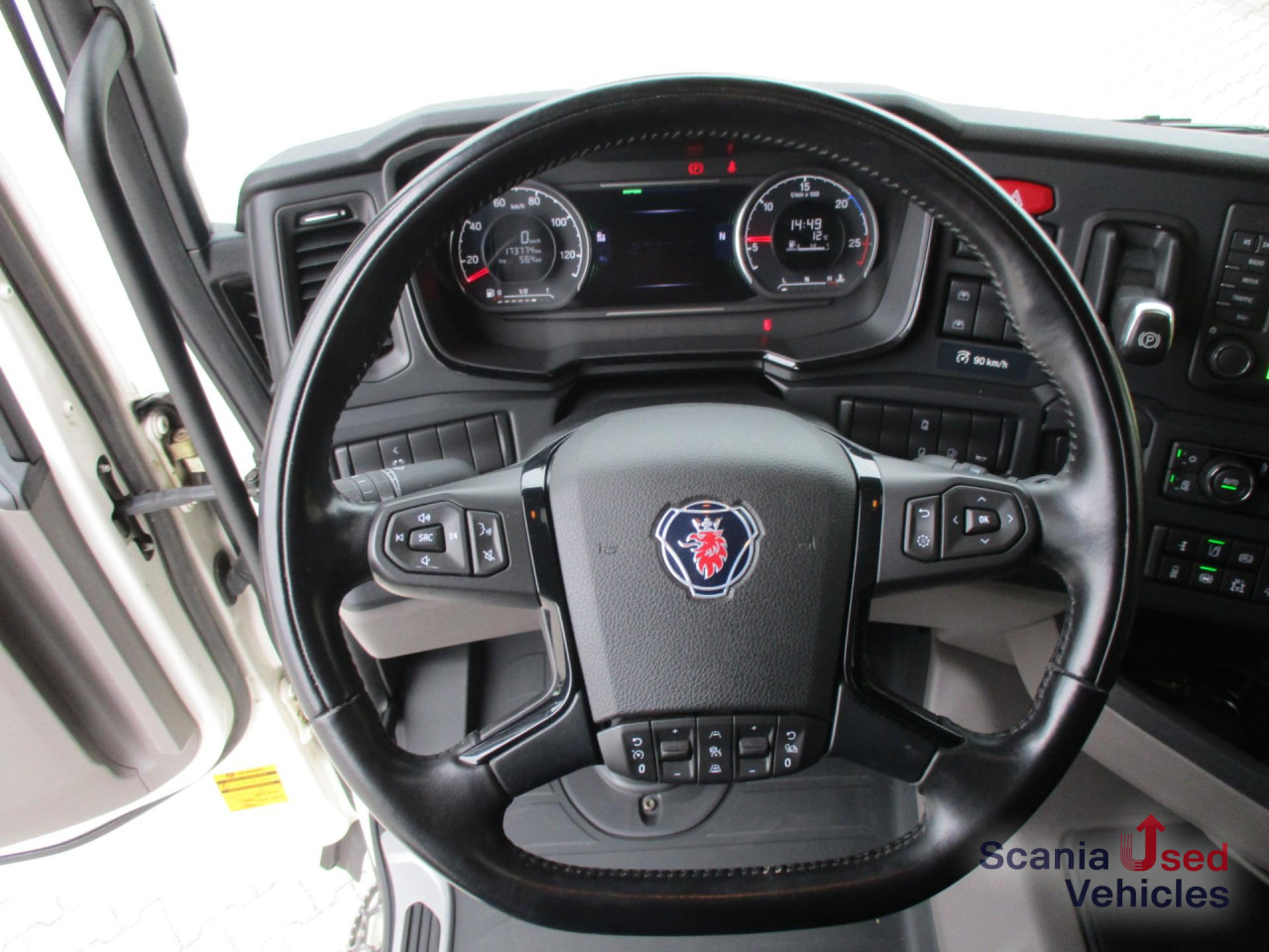 SCANIA R 500 A4x2NB / Hydraulik / ALCOA / LED / Leder - Nyergesvontató: 2 kép. SCANIA R 500 A4x2NB / Hydraulik / ALCOA / LED / Leder - Nyergesvontató: 2 kép.