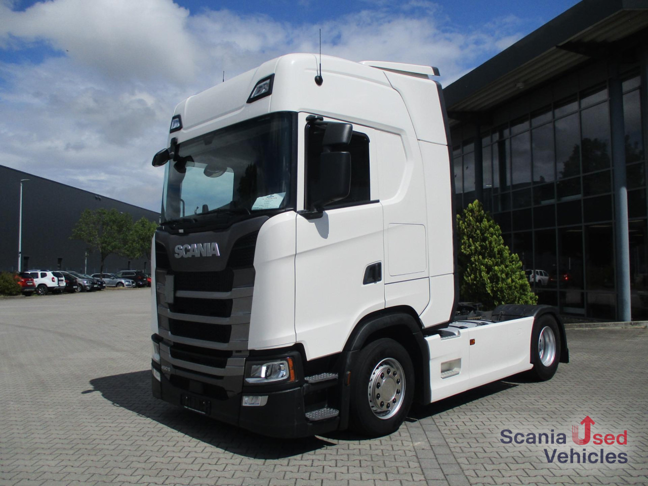 SCANIA S 450 A4x2NA - Nyergesvontató: 1 kép. SCANIA S 450 A4x2NA - Nyergesvontató: 1 kép.