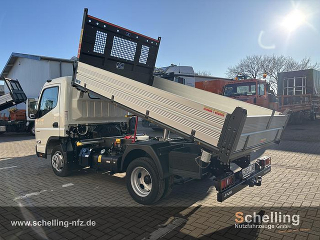 FUSO 3C15 - Billenőplatós teherautó: 5 kép. FUSO 3C15 - Billenőplatós teherautó: 5 kép.