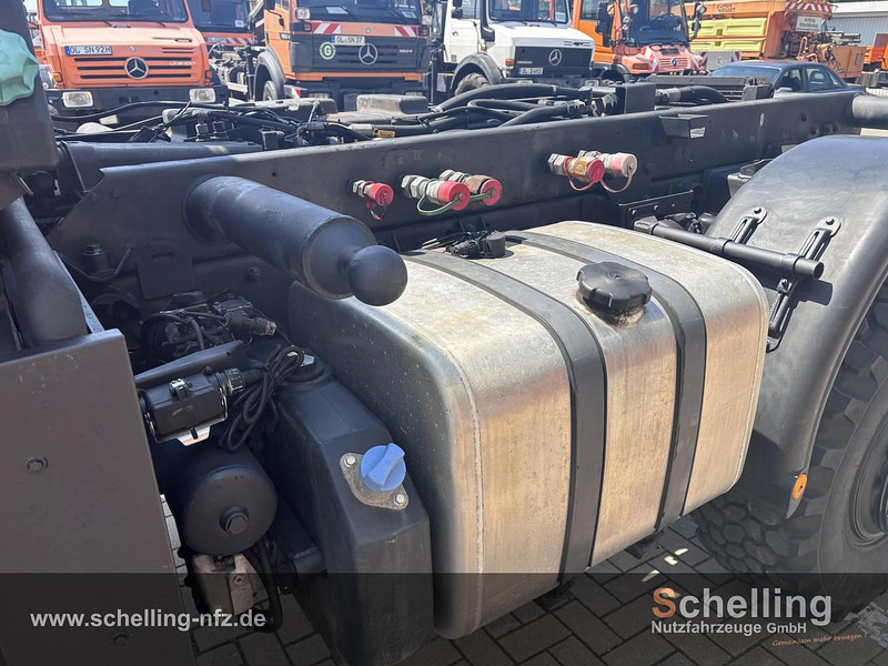Teherautó Unimog U500: 7 kép.