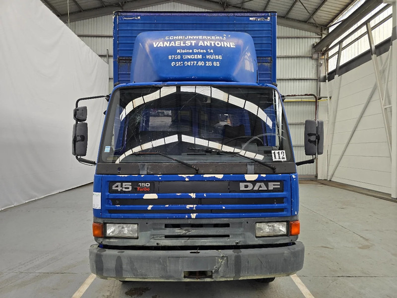 DAF AE45CT 150/ LAMMES - BLATT - SPRING / DHOLLANDIA - Dobozos felépítményű teherautó: 2 kép. DAF AE45CT 150/ LAMMES - BLATT - SPRING / DHOLLANDIA - Dobozos felépítményű teherautó: 2 kép.