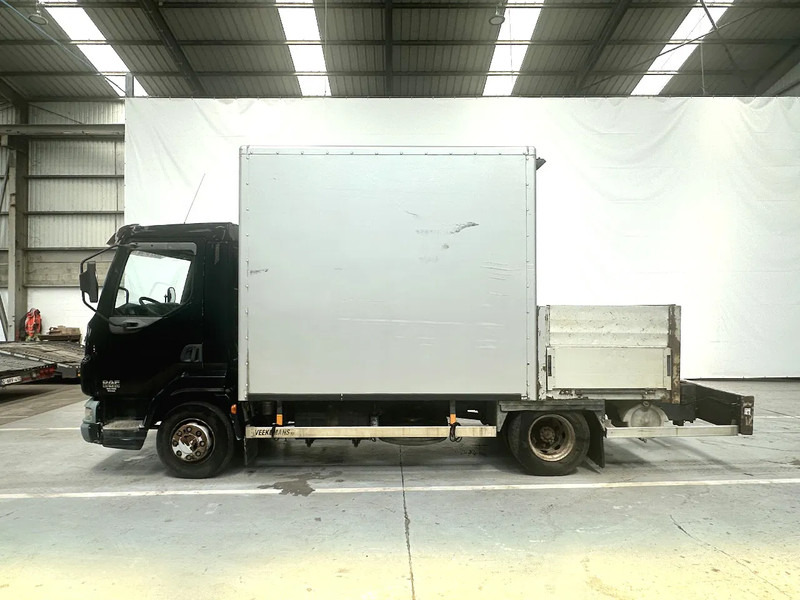 DAF LF 45.180 - Darus autó: 2 kép. DAF LF 45.180 - Darus autó: 2 kép.
