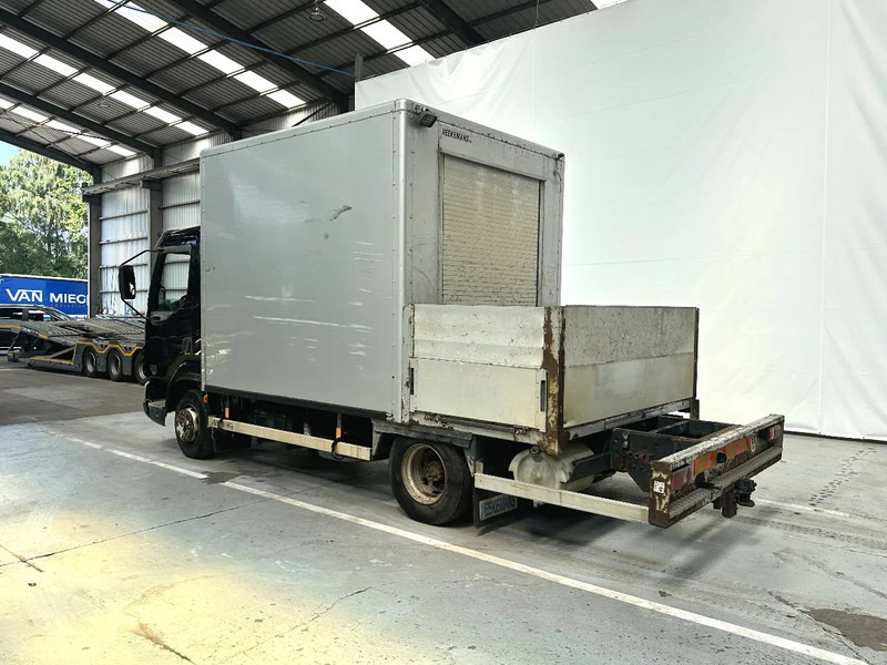 DAF LF 45.180 - Darus autó: 3 kép. DAF LF 45.180 - Darus autó: 3 kép.