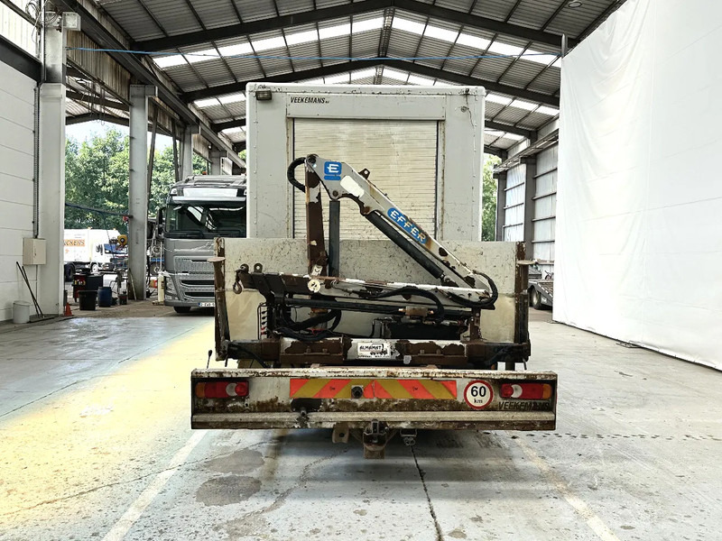 DAF LF 45.180 SANS / OHNE / WITHOUT GRUE EFFER - Darus autó: 4 kép. DAF LF 45.180 SANS / OHNE / WITHOUT GRUE EFFER - Darus autó: 4 kép.