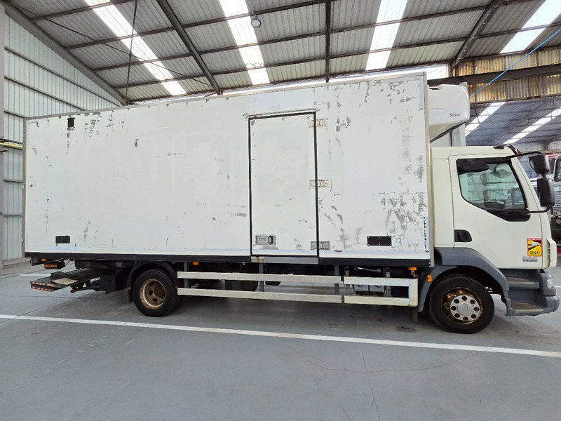 DAF LF 55.220 EURO 5 / CARRIER / MULTITEMPERATUUR / DHOLLANDIA - Hűtős teherautó: 4 kép. DAF LF 55.220 EURO 5 / CARRIER / MULTITEMPERATUUR / DHOLLANDIA - Hűtős teherautó: 4 kép.