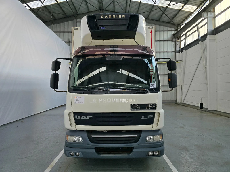 DAF LF 55.220 EURO 5 / CARRIER / MULTITEMPERATUUR / DHOLLANDIA - Hűtős teherautó: 2 kép. DAF LF 55.220 EURO 5 / CARRIER / MULTITEMPERATUUR / DHOLLANDIA - Hűtős teherautó: 2 kép.