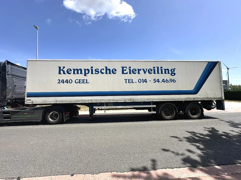 Groenewegen 475.114 - Félpótkocsi dobozos: 2 kép. Groenewegen 475.114 - Félpótkocsi dobozos: 2 kép.