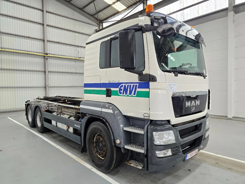 MAN TGS 26.440 6x4 / EURO 5 / AIRCO - Alvaz teherautó: 3 kép. MAN TGS 26.440 6x4 / EURO 5 / AIRCO - Alvaz teherautó: 3 kép.