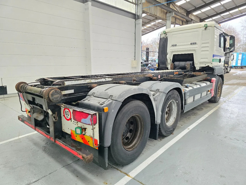 MAN TGS 28.440 6x2 / EURO 5 / AIRCO / LIFTAS / 10 roues - 10 tyres - Alvaz teherautó: 5 kép. MAN TGS 28.440 6x2 / EURO 5 / AIRCO / LIFTAS / 10 roues - 10 tyres - Alvaz teherautó: 5 kép.