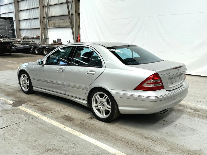 Mercedes-Benz C-Klasse C30 CDI / AMG /DIESEL TURBO 33795 km - Szedán: 3 kép. Mercedes-Benz C-Klasse C30 CDI / AMG /DIESEL TURBO 33795 km - Szedán: 3 kép.