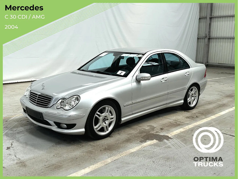 Mercedes-Benz C-Klasse C30 CDI / AMG /DIESEL TURBO 33795 km - Szedán: 1 kép. Mercedes-Benz C-Klasse C30 CDI / AMG /DIESEL TURBO 33795 km - Szedán: 1 kép.