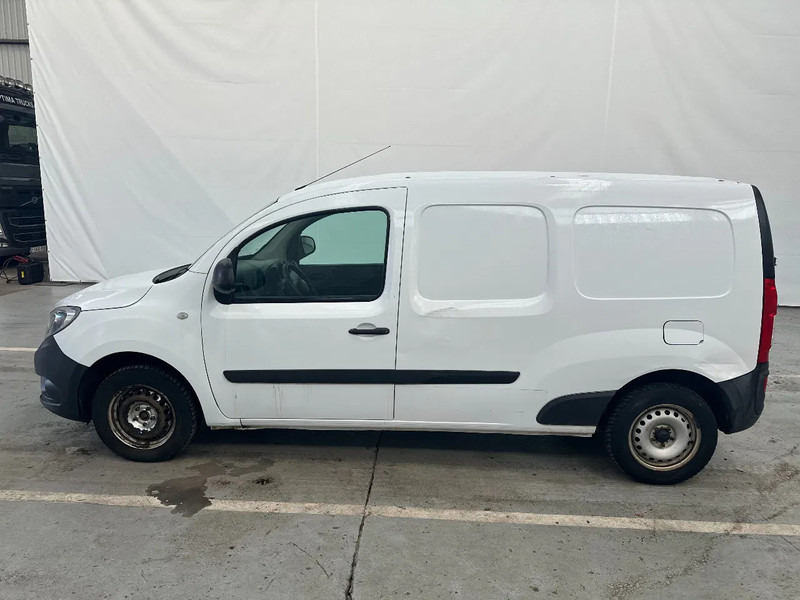 Mercedes-Benz Citan 109 CDI / Long version - Kis furgon: 2 kép. Mercedes-Benz Citan 109 CDI / Long version - Kis furgon: 2 kép.