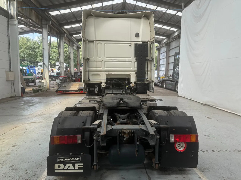 DAF XF 105.410 Superspacecab - Nyergesvontató: 4 kép. DAF XF 105.410 Superspacecab - Nyergesvontató: 4 kép.