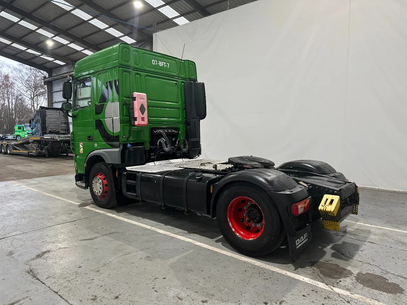 DAF XF 106.440 Spacecab - STANDAIRCO - Nyergesvontató: 3 kép. DAF XF 106.440 Spacecab - STANDAIRCO - Nyergesvontató: 3 kép.