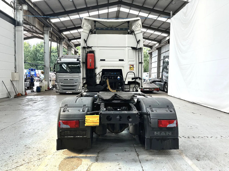 MAN TGS 18.360 AIRCO - Nyergesvontató: 4 kép. MAN TGS 18.360 AIRCO - Nyergesvontató: 4 kép.