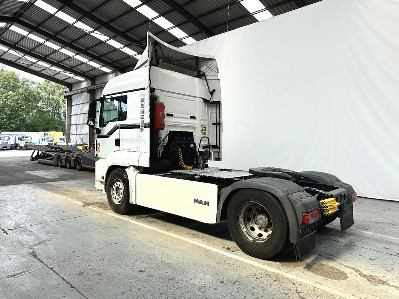 MAN TGS 18.360 AIRCO - Nyergesvontató: 3 kép. MAN TGS 18.360 AIRCO - Nyergesvontató: 3 kép.