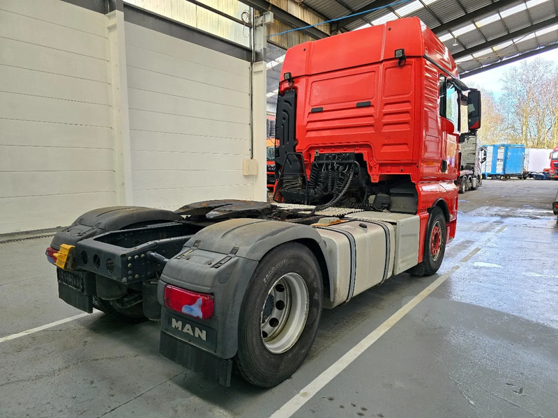 MAN TGX 18.440 EURO 6 / PTO / AIRCO - Nyergesvontató: 5 kép. MAN TGX 18.440 EURO 6 / PTO / AIRCO - Nyergesvontató: 5 kép.