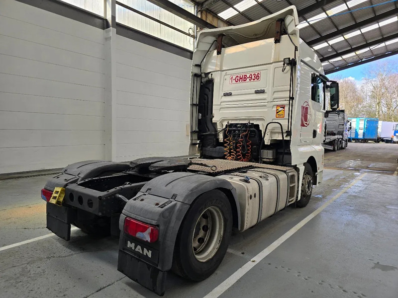 MAN TGX 18.440 XLX / AIRCO / EURO 5 / 10 pieces - Stuck - Nyergesvontató: 4 kép. MAN TGX 18.440 XLX / AIRCO / EURO 5 / 10 pieces - Stuck - Nyergesvontató: 4 kép.