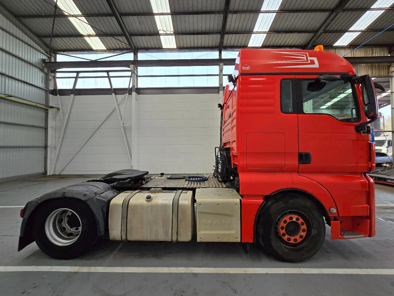 MAN TGX 18.440 XLX / EURO 6 / AIRCO / PTO - Nyergesvontató: 4 kép. MAN TGX 18.440 XLX / EURO 6 / AIRCO / PTO - Nyergesvontató: 4 kép.