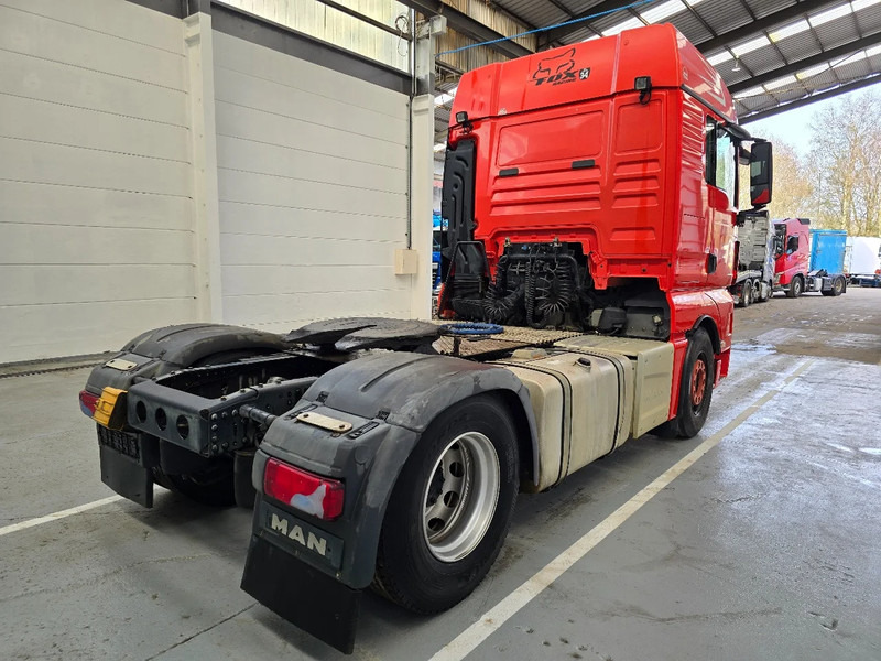 MAN TGX 18.440 XLX / EURO 6 / AIRCO / PTO - Nyergesvontató: 5 kép. MAN TGX 18.440 XLX / EURO 6 / AIRCO / PTO - Nyergesvontató: 5 kép.