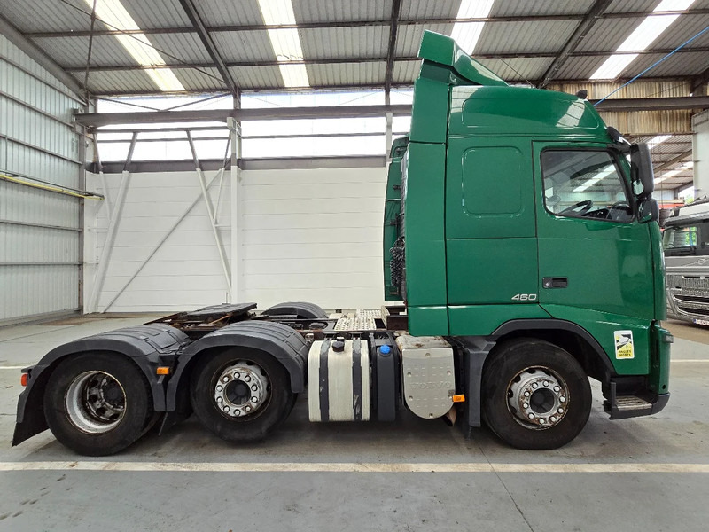 Volvo FH 13.460 6x2 / RHD / AIRCO / LIFTAS - Nyergesvontató: 4 kép. Volvo FH 13.460 6x2 / RHD / AIRCO / LIFTAS - Nyergesvontató: 4 kép.